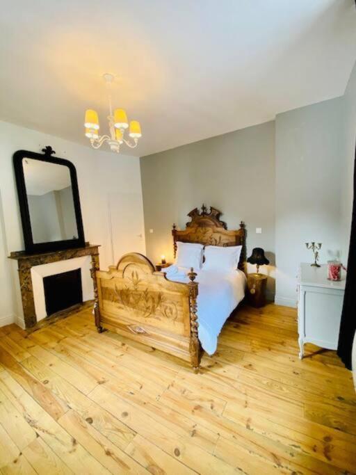 L'Olympique, Appartement 8 Voyageurs Avec Parking Savignac-les-Ormeaux 외부 사진
